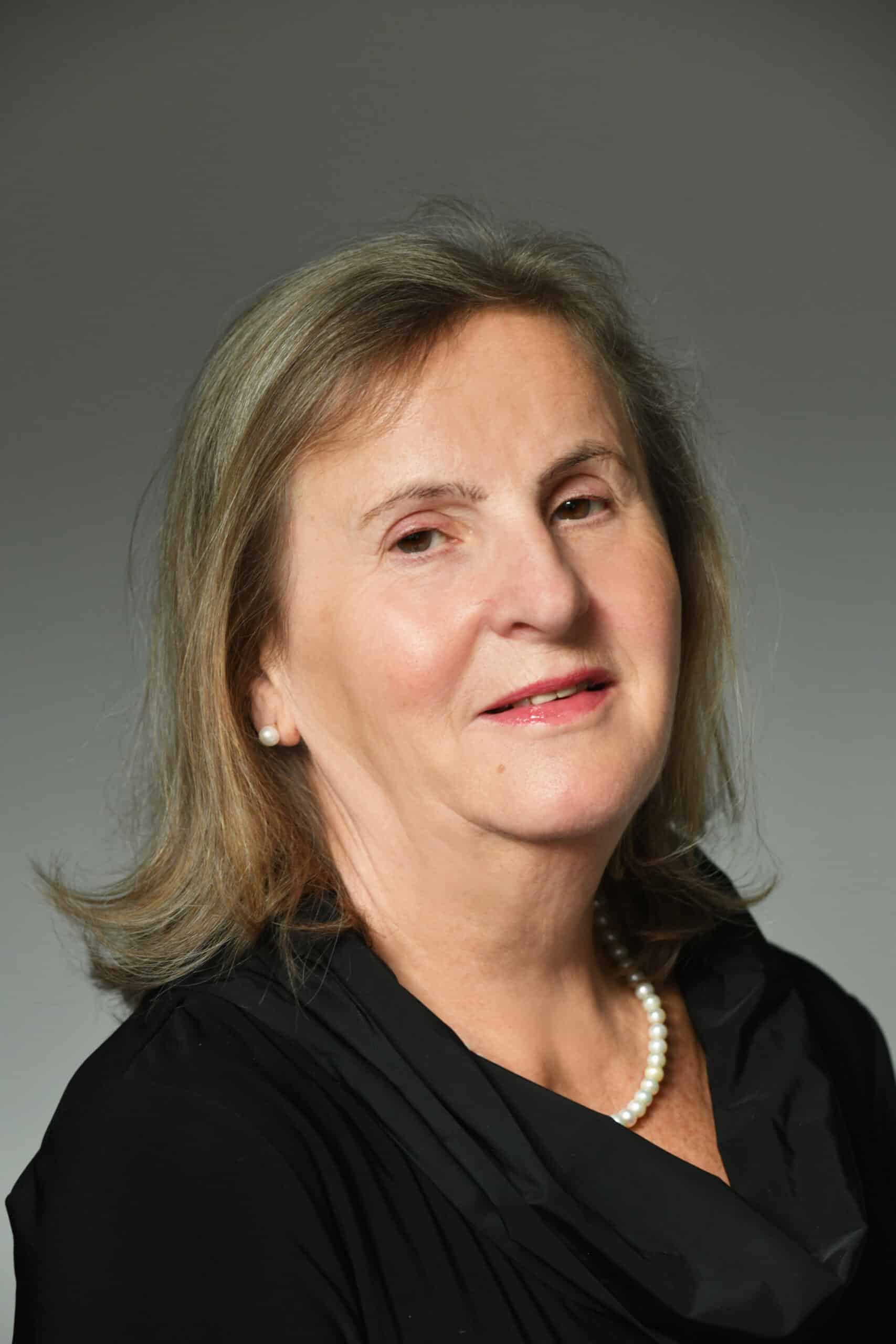 Dr Marzena Ksel-Teleśnicka