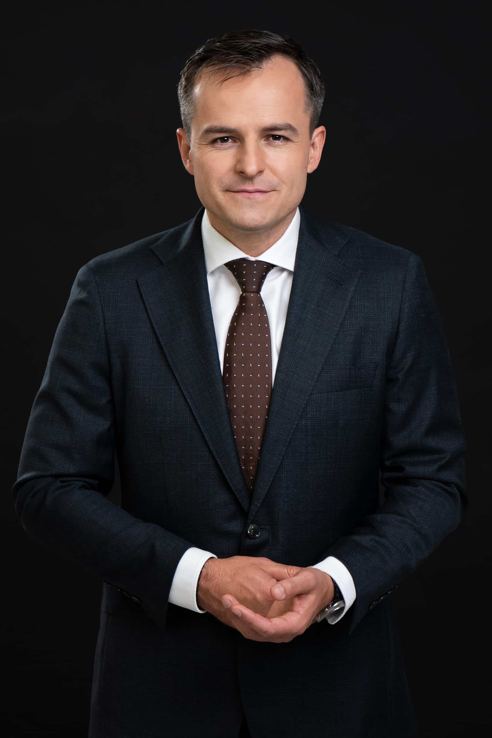 Prof. Łukasz Kołtowski, MD, PhD, FESC