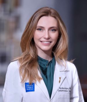 Halas, Monika Halas, Monika